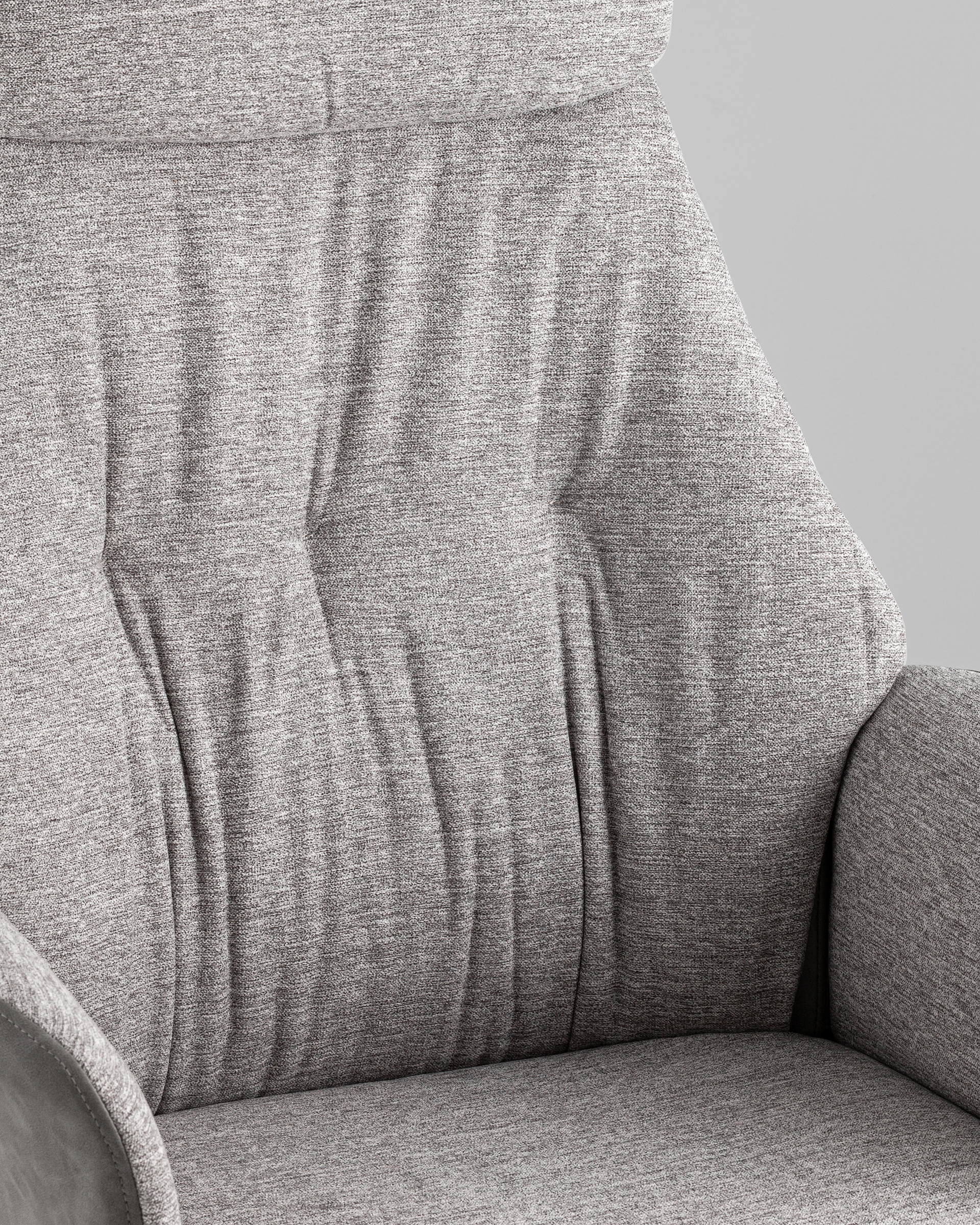 Кресло офисное TopChairs Neoma светло-серый экокожа ткань — изображение 10