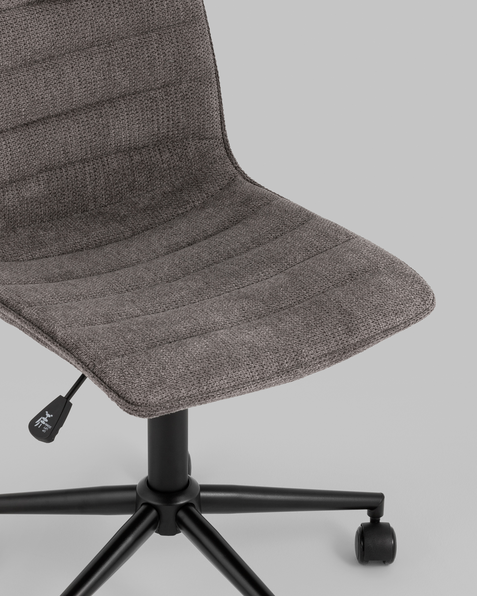 Кресло офисное Tyler серый — изображение 10