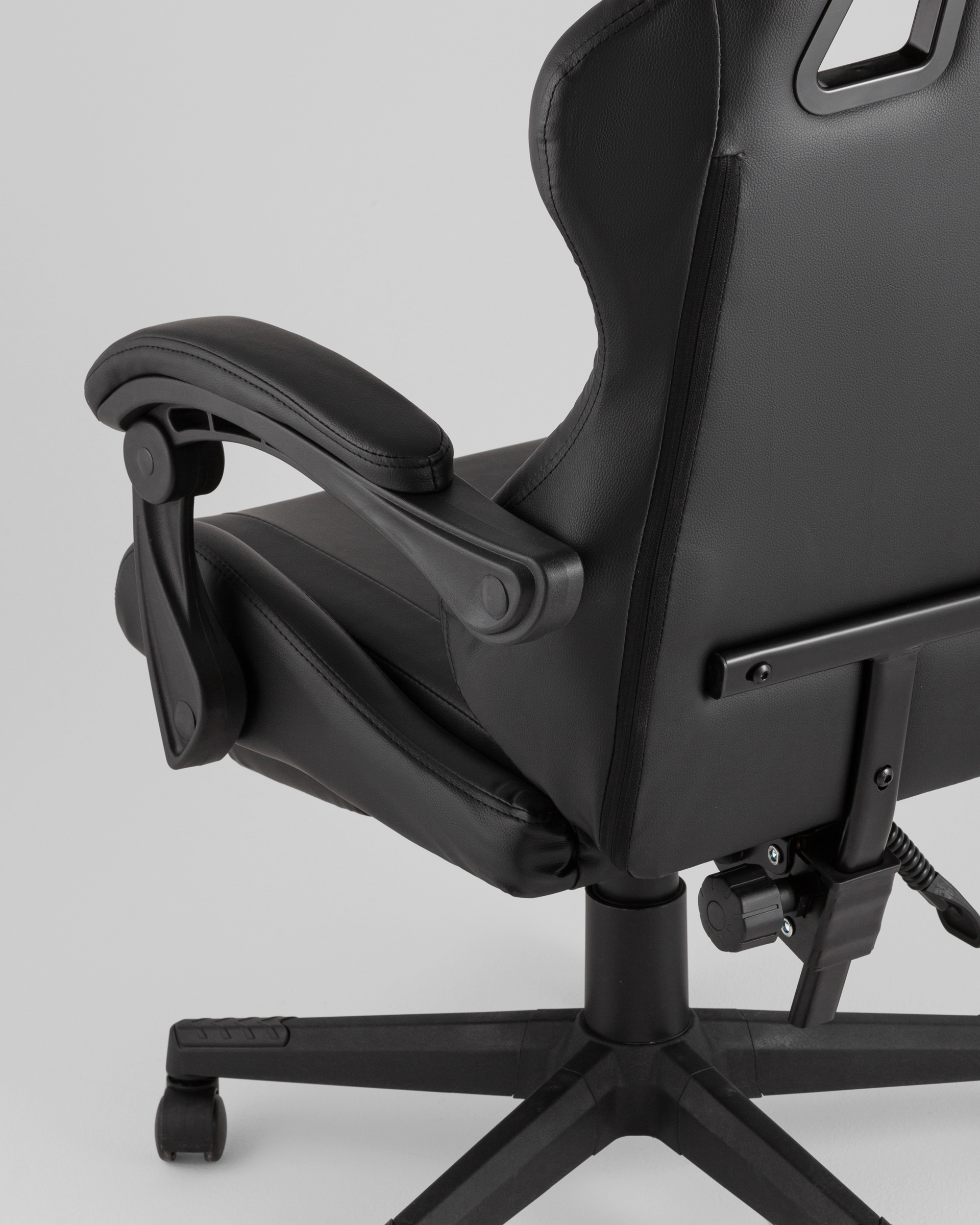 Кресло спортивное TopChairs Prophet с оттоманкой черный — изображение 10