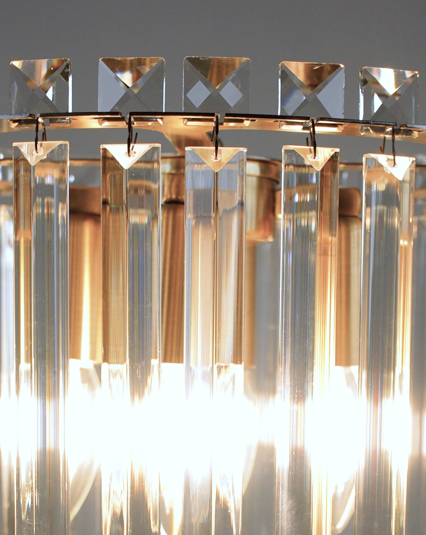 Лампа настольная Moderli V10762-3T Levi — изображение 3