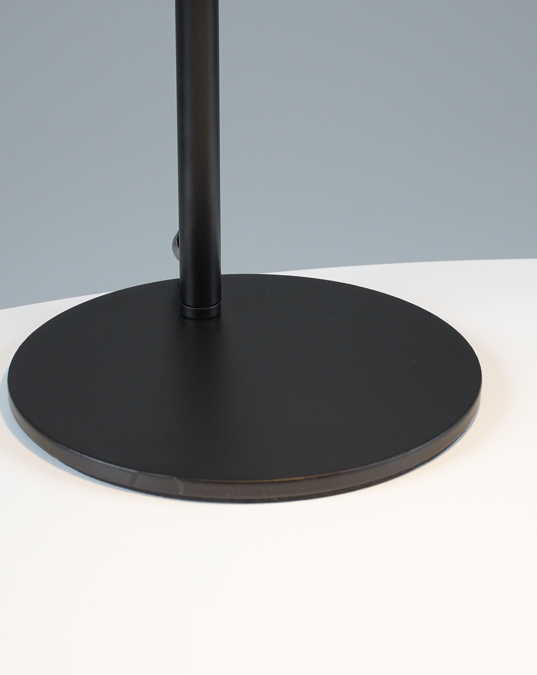 Лампа настольная Moderli V11002-TL Fine — изображение 5