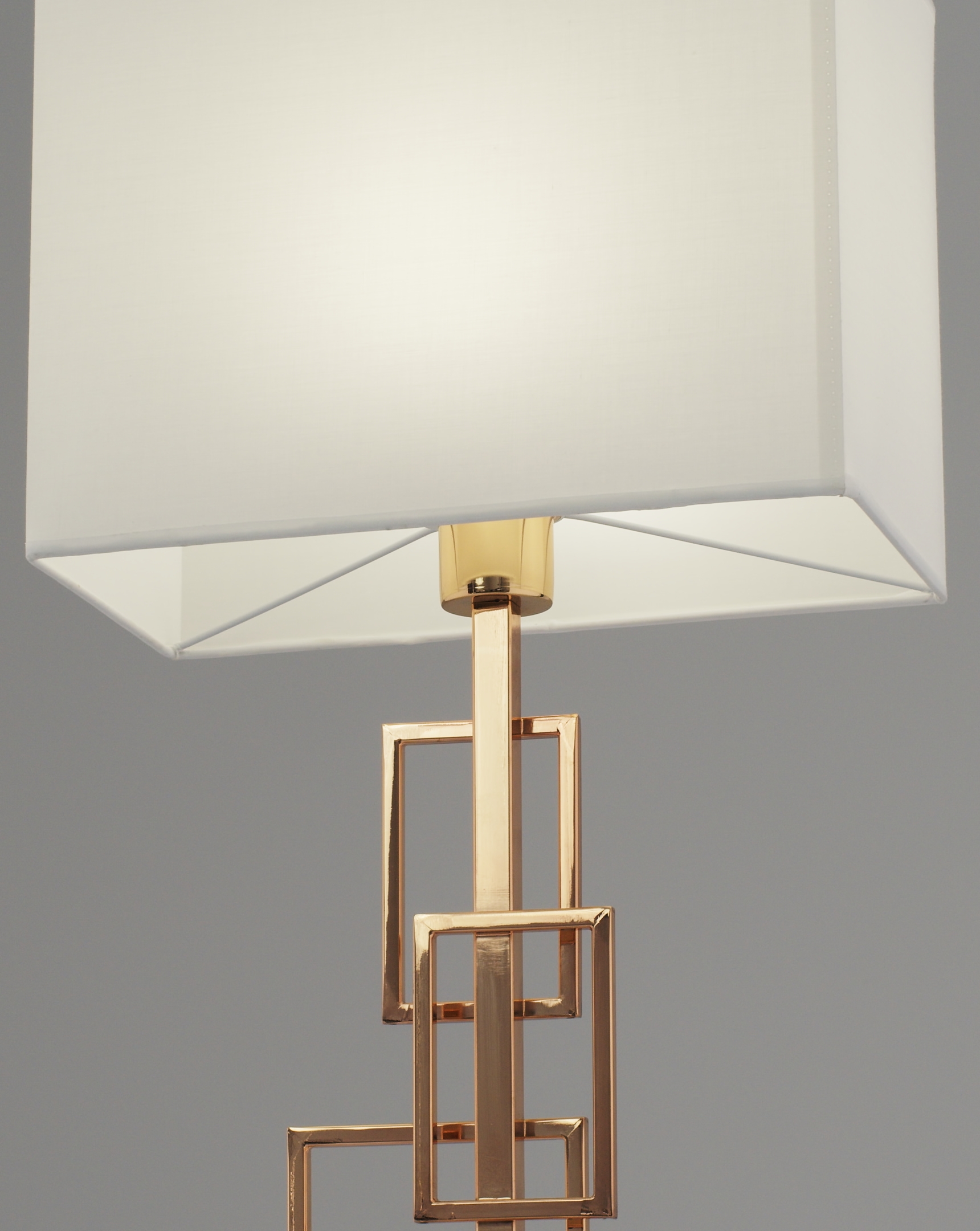 Лампа настольная Moderli V11136-1T Nemesia — изображение 4