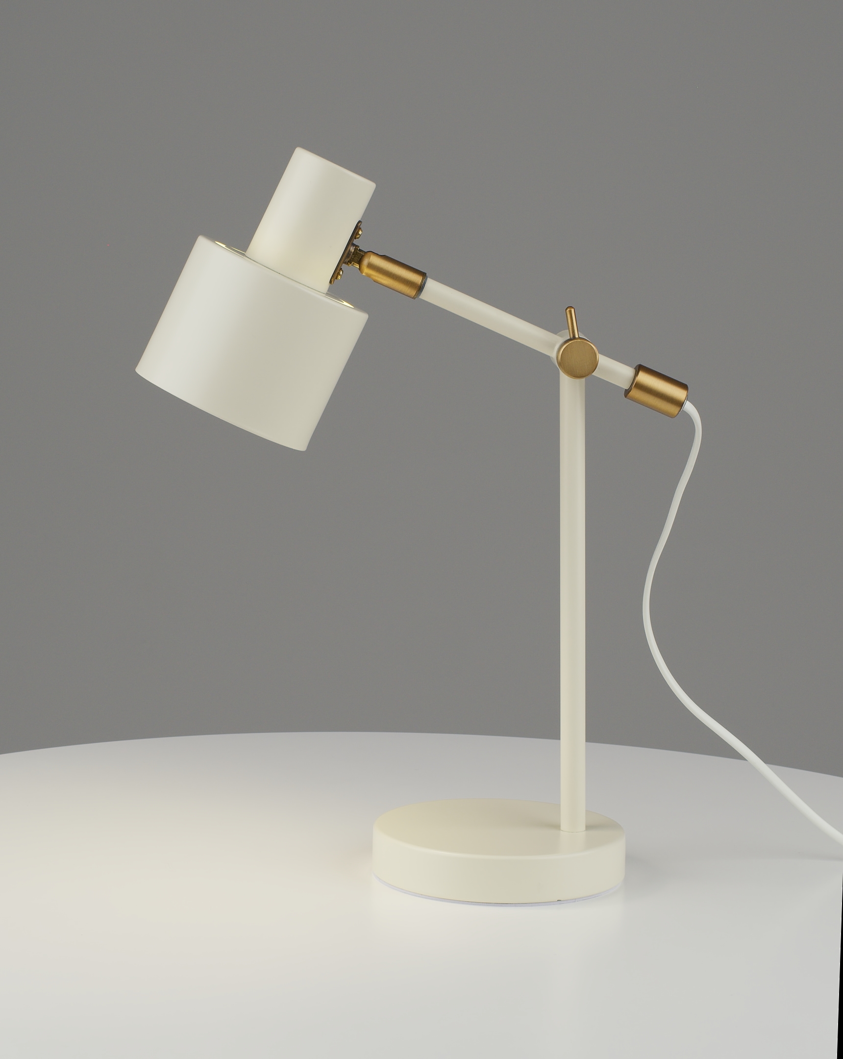 Лампа настольная Moderli V11264-1T Artis — изображение 6