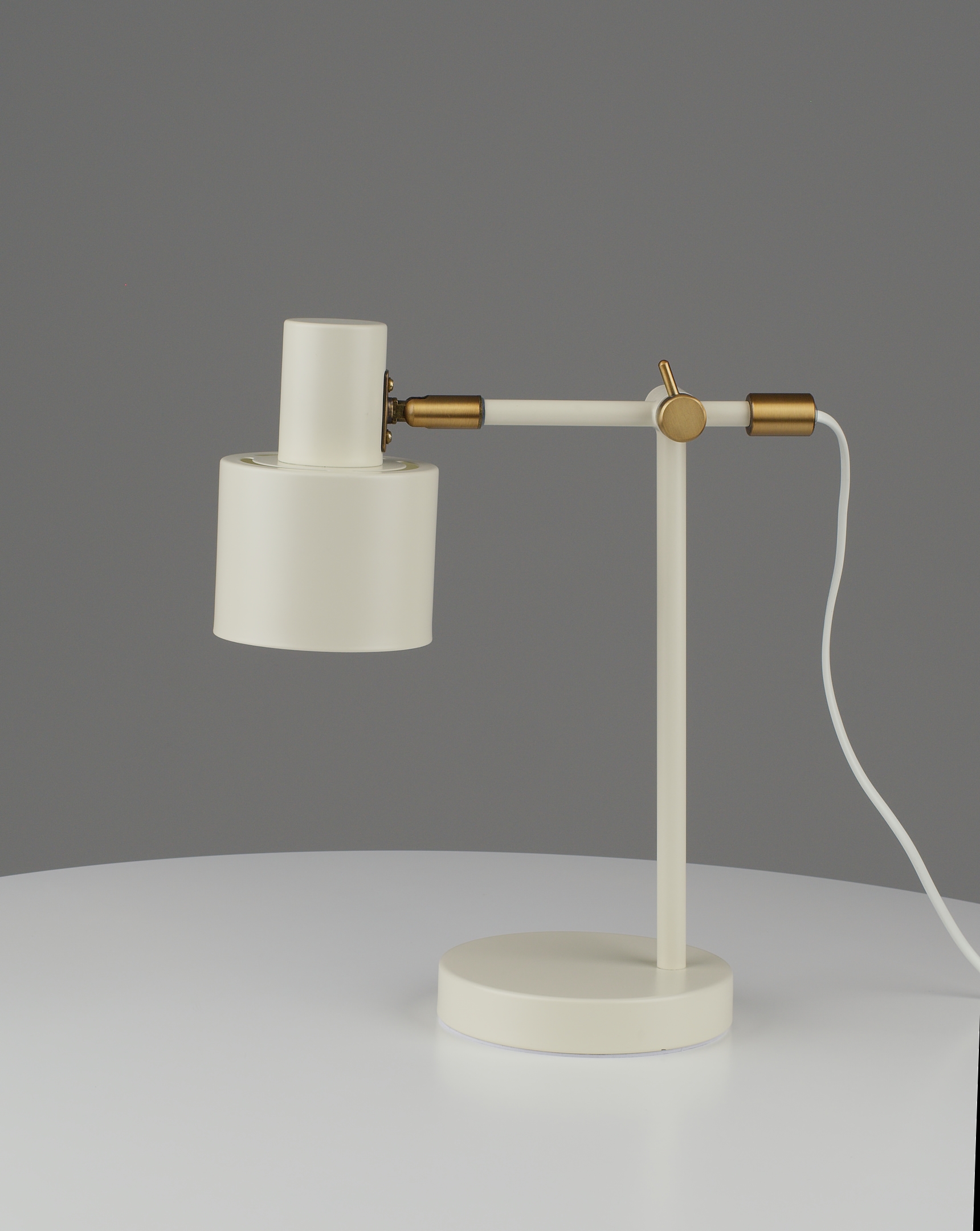 Лампа настольная Moderli V11264-1T Artis — изображение 8