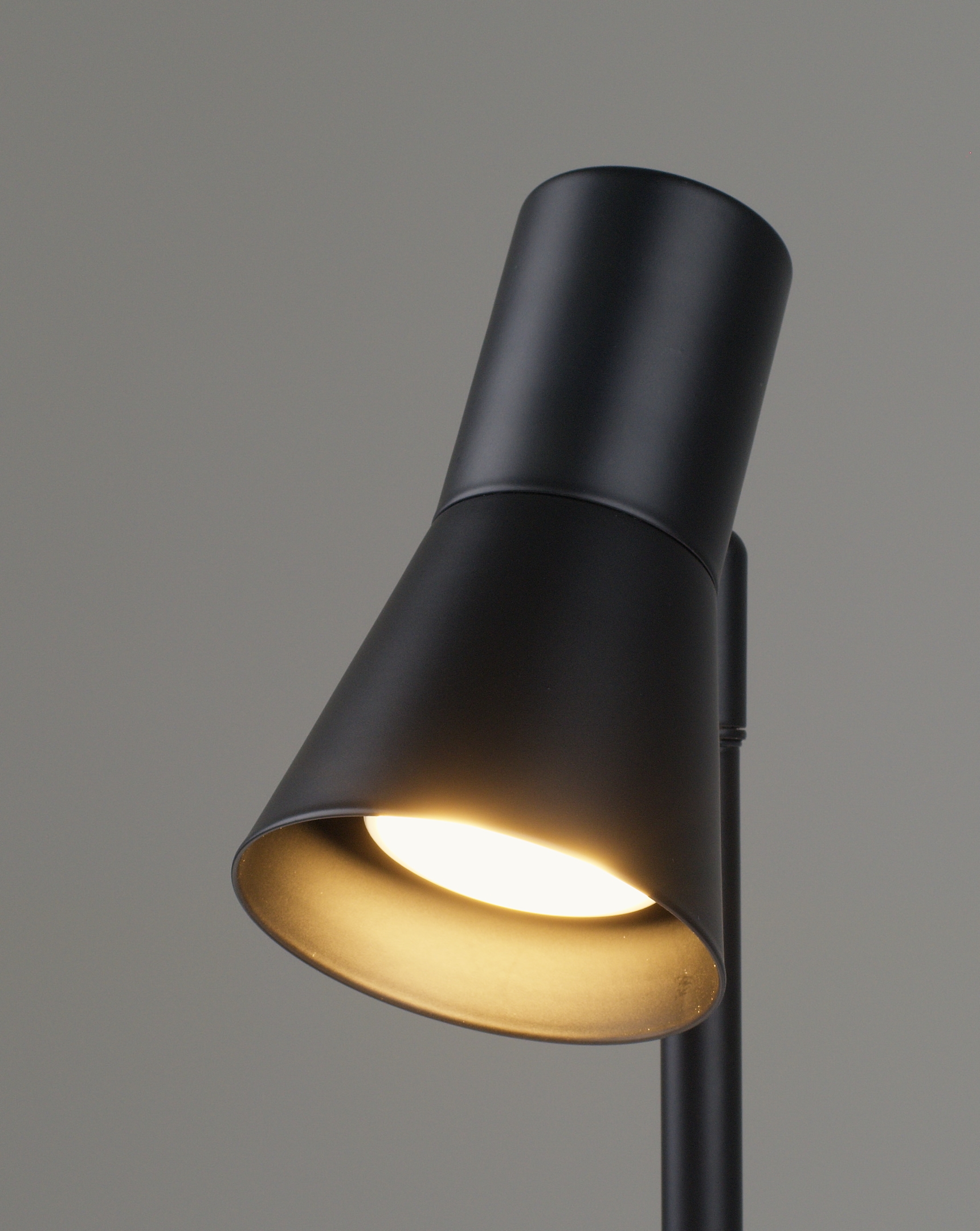 Лампа настольная Moderli V11323-1T Melro — изображение 7