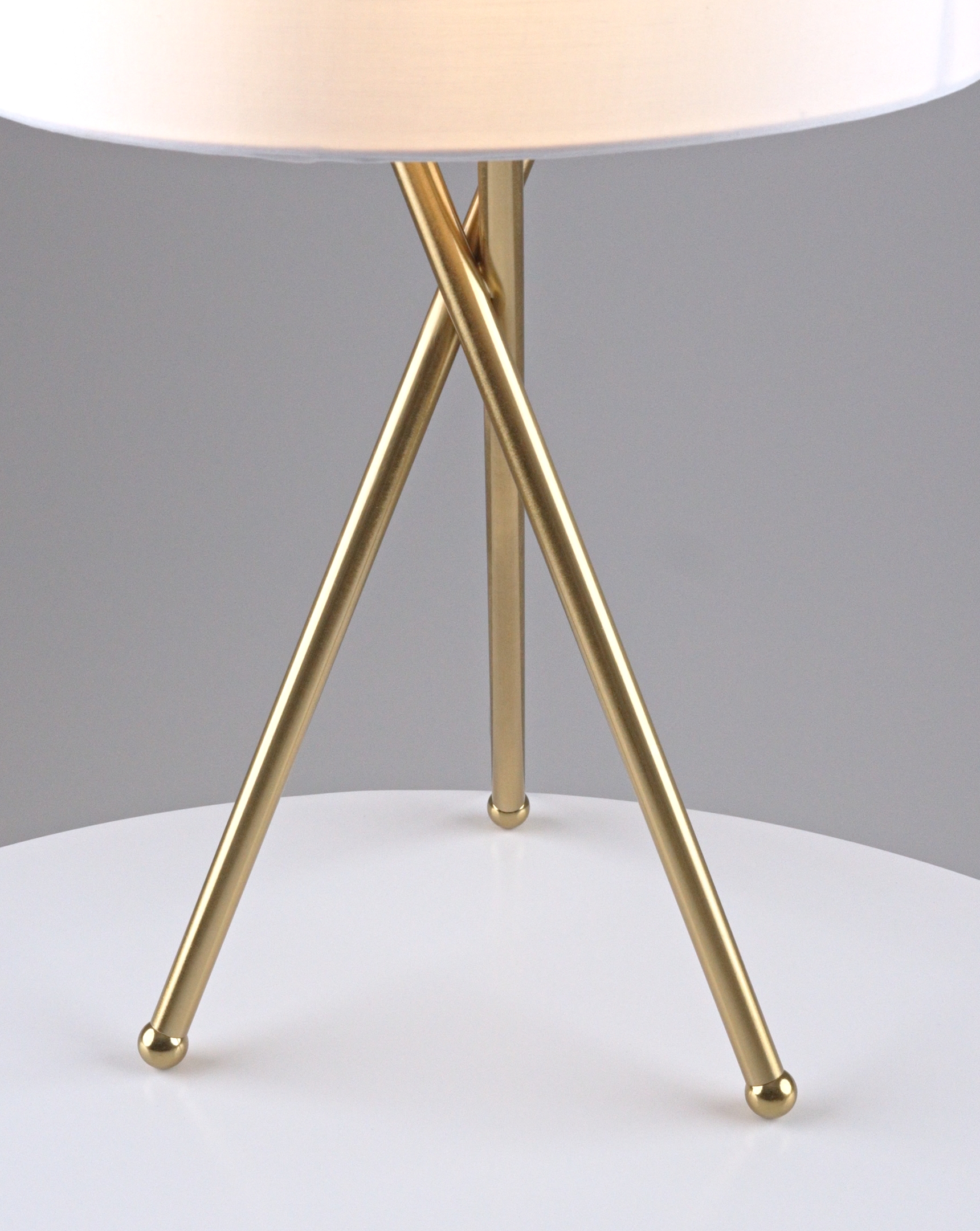 Лампа настольная Moderli V11598-1T Palma — изображение 5