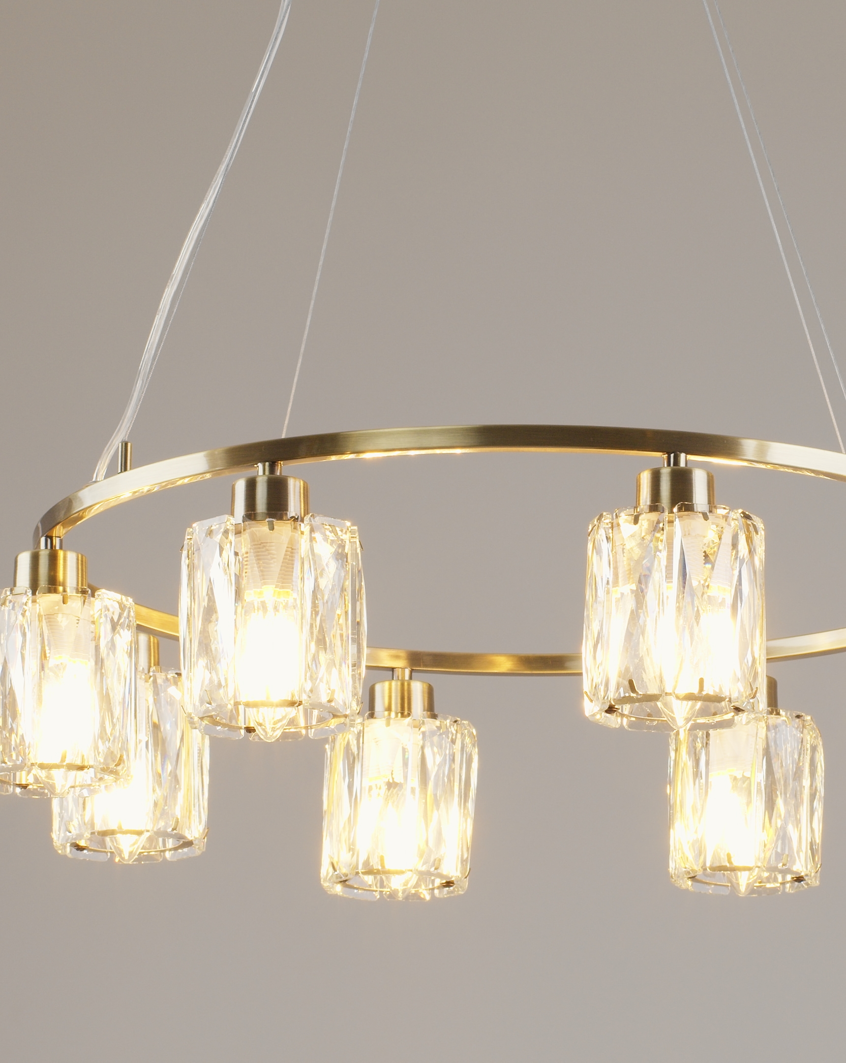 Люстра подвесная Moderli V11685-8P Prismique — изображение 4