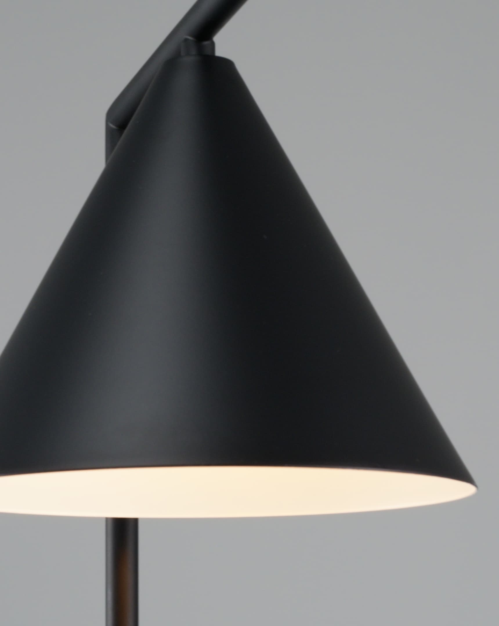 Лампа настольная Moderli V11594-1T Omaha — изображение 6