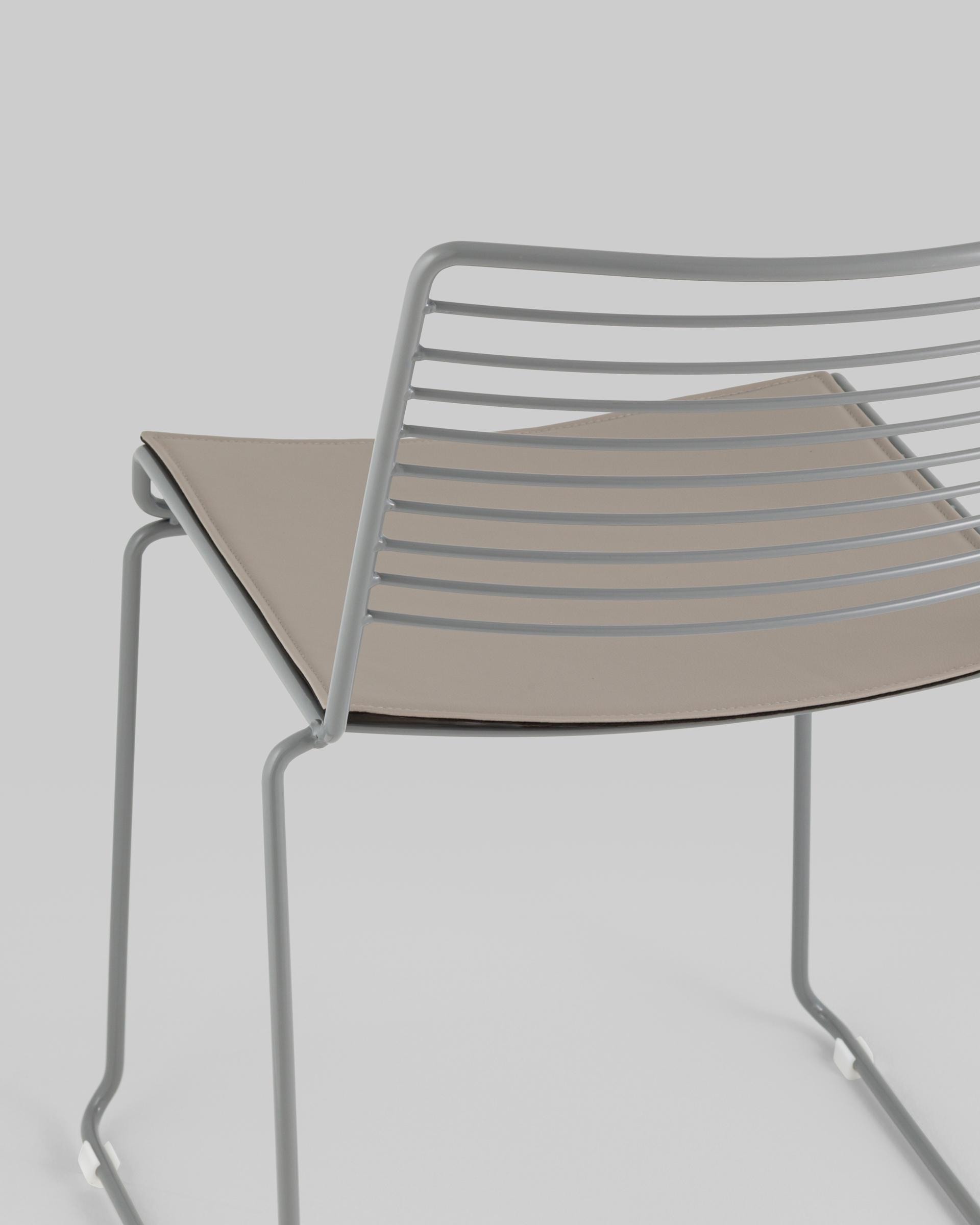 Стул обеденный Danny серый с подушкой — изображение 7