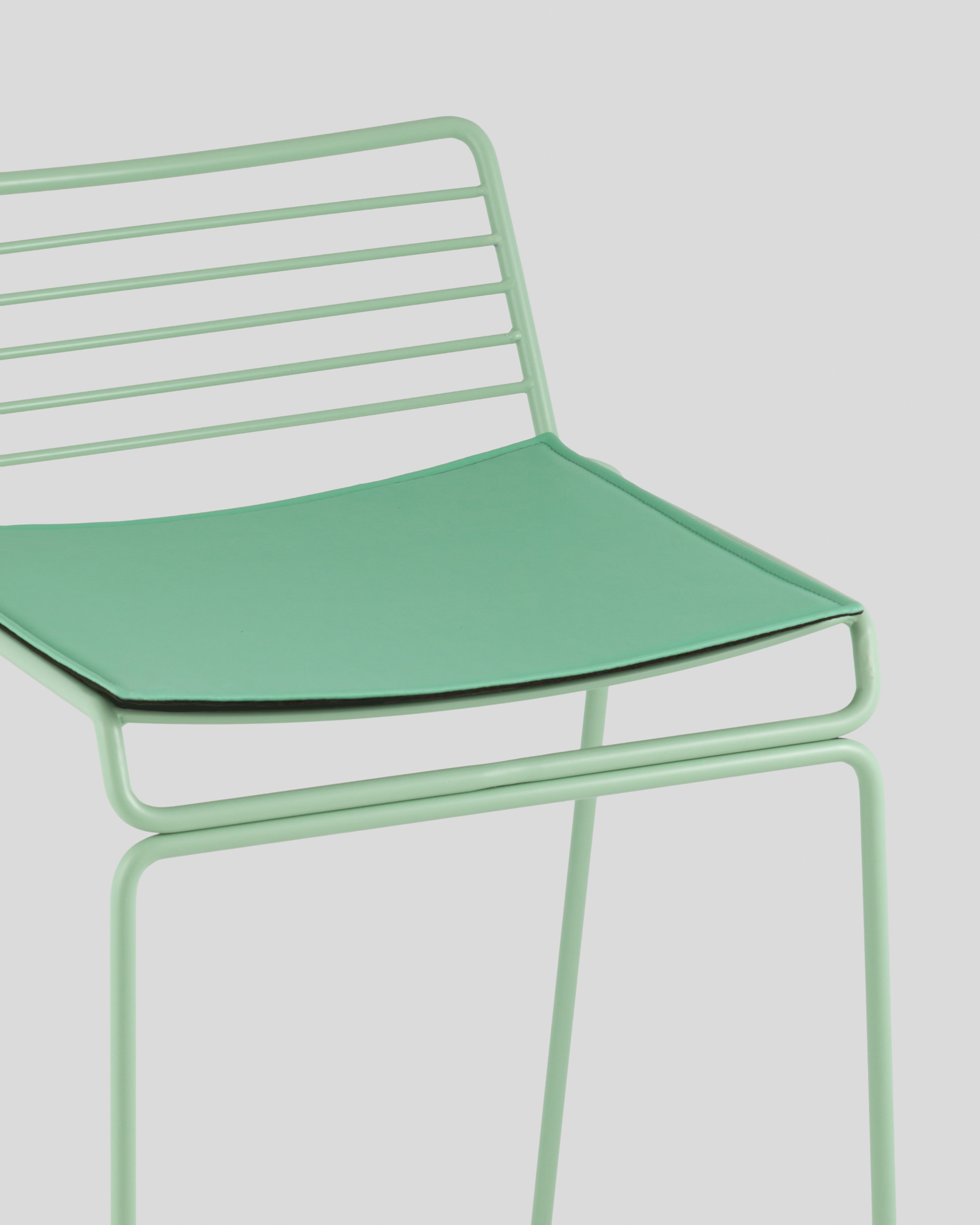 Стул полубарный Danny зеленый с подушкой — изображение 8