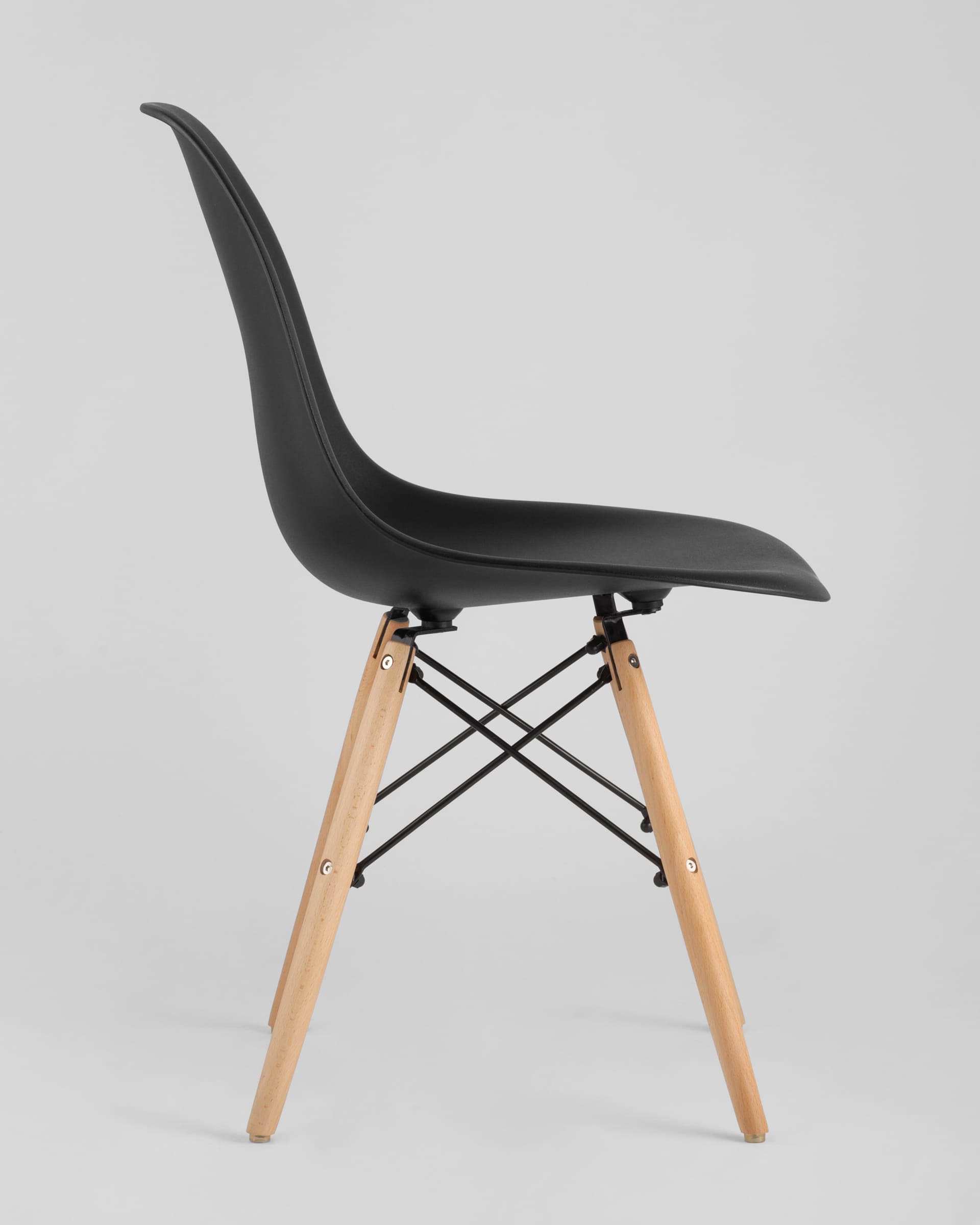 Стул Eames Style DSW черный (разборный каркас) — изображение 6