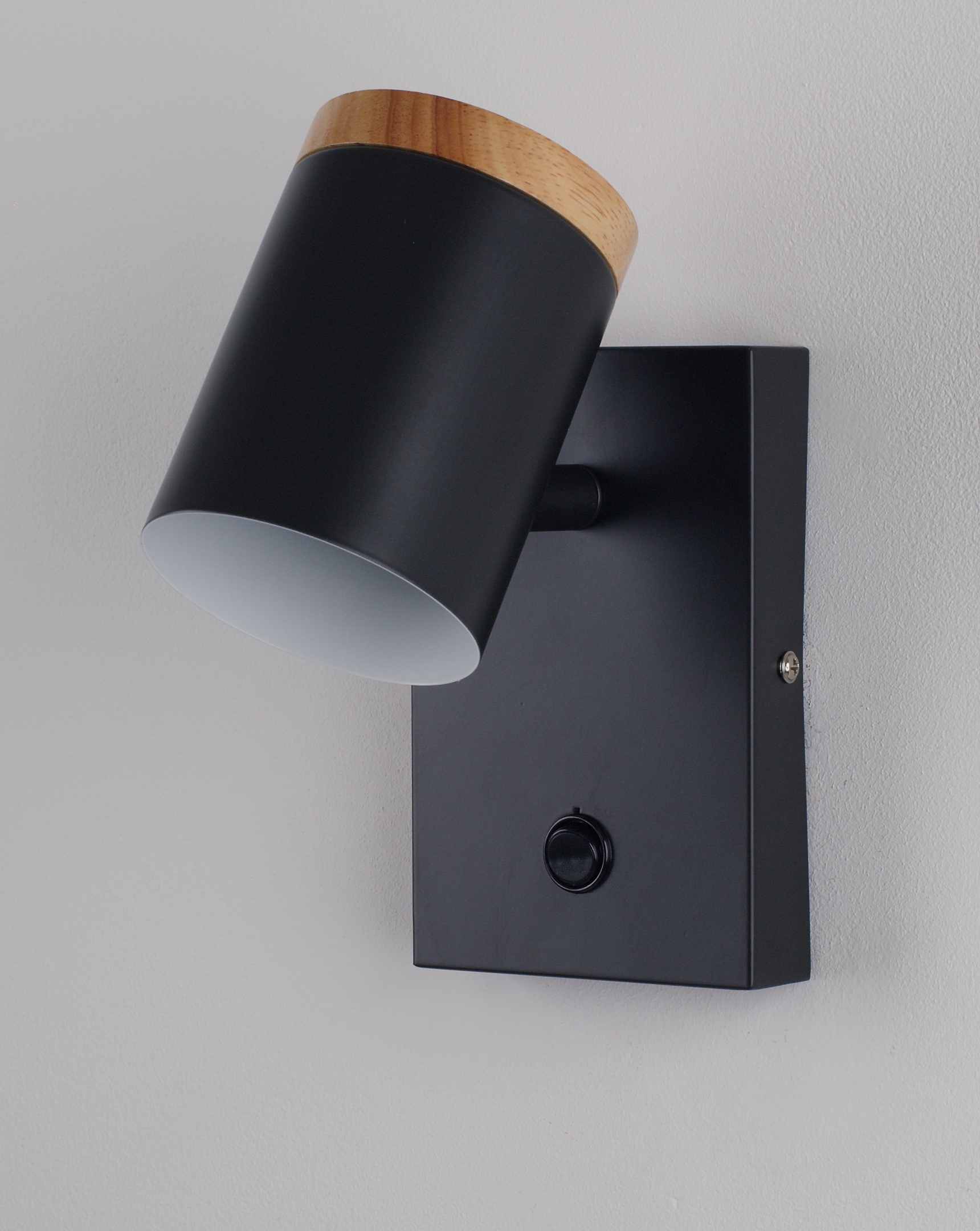 Светильник настенный Moderli V11291-1W Asheswood — изображение 6