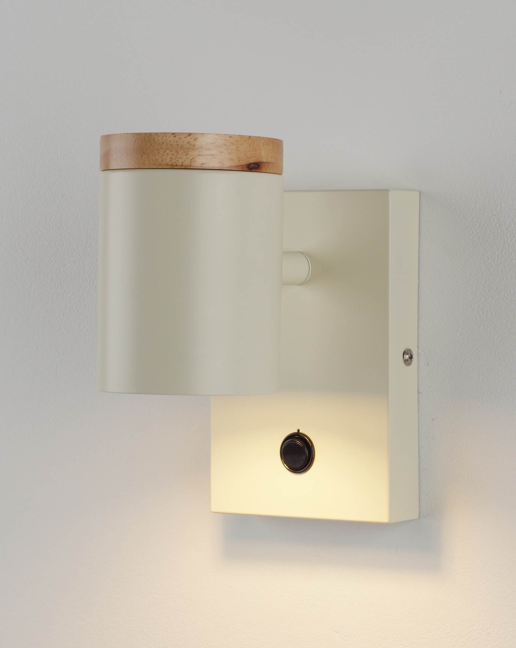 Светильник настенный Moderli V11292-1W Asheswood — изображение 4