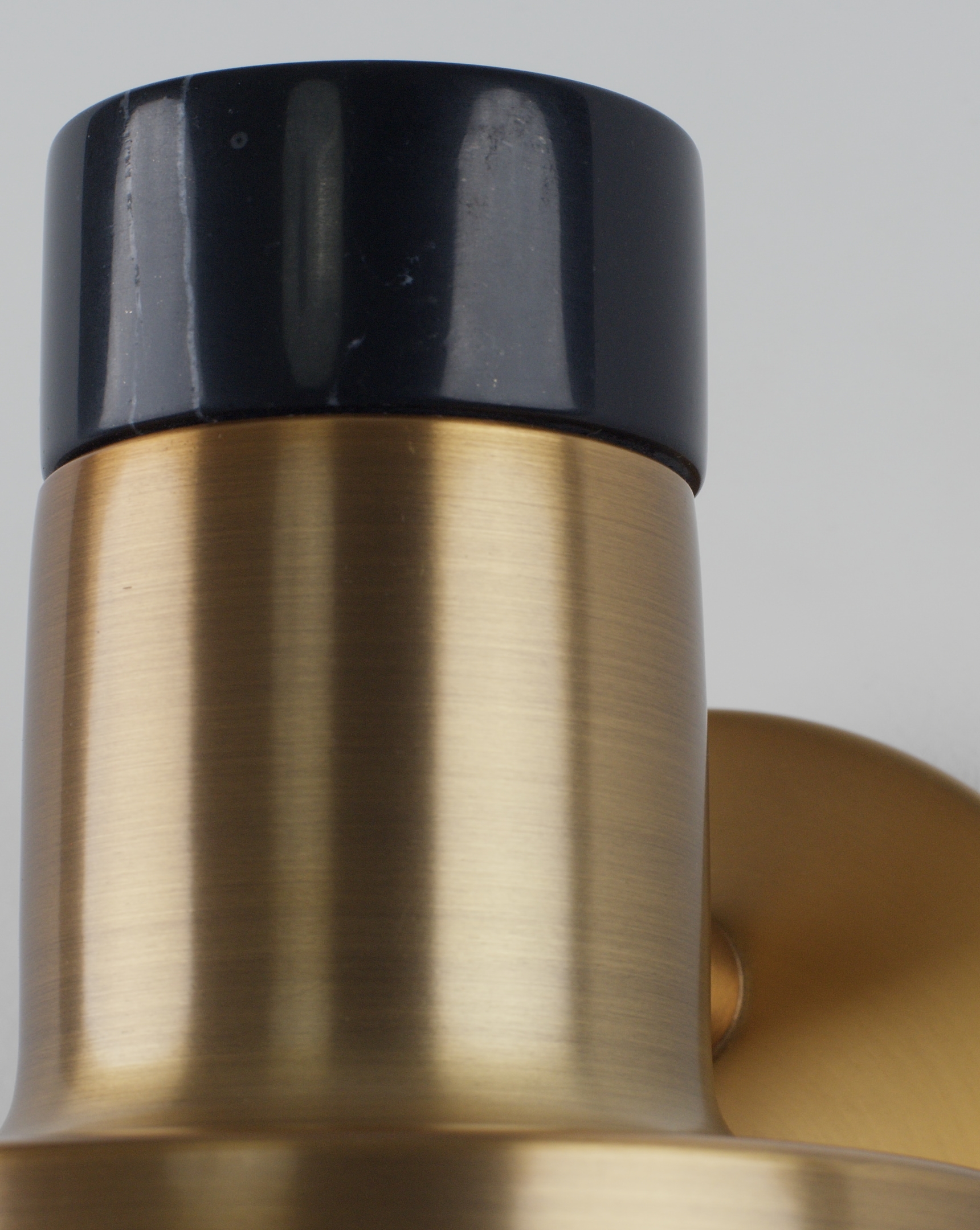 Светильник настенный Moderli V11313-1W Goldy — изображение 8