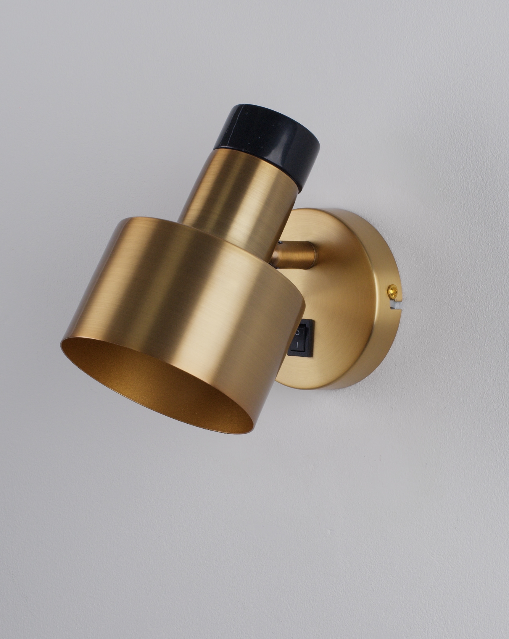 Светильник настенный Moderli V11313-1W Goldy — изображение 6