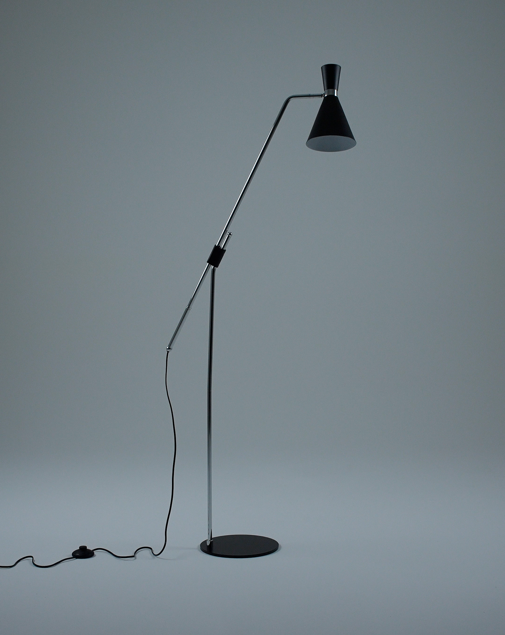 Торшер Moderli V10997-F Page — изображение 3