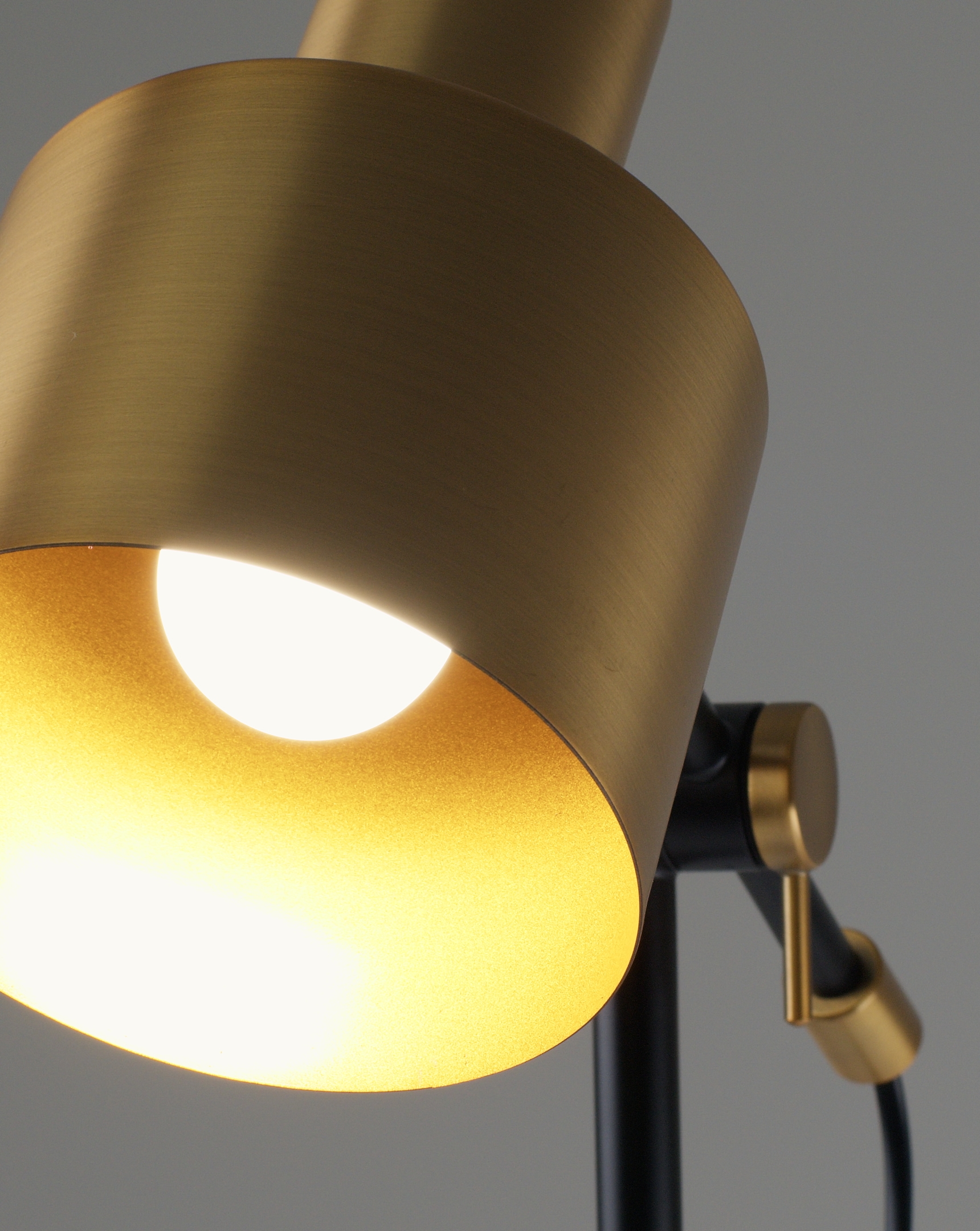 Торшер Moderli V11270-1F Artis — изображение 7