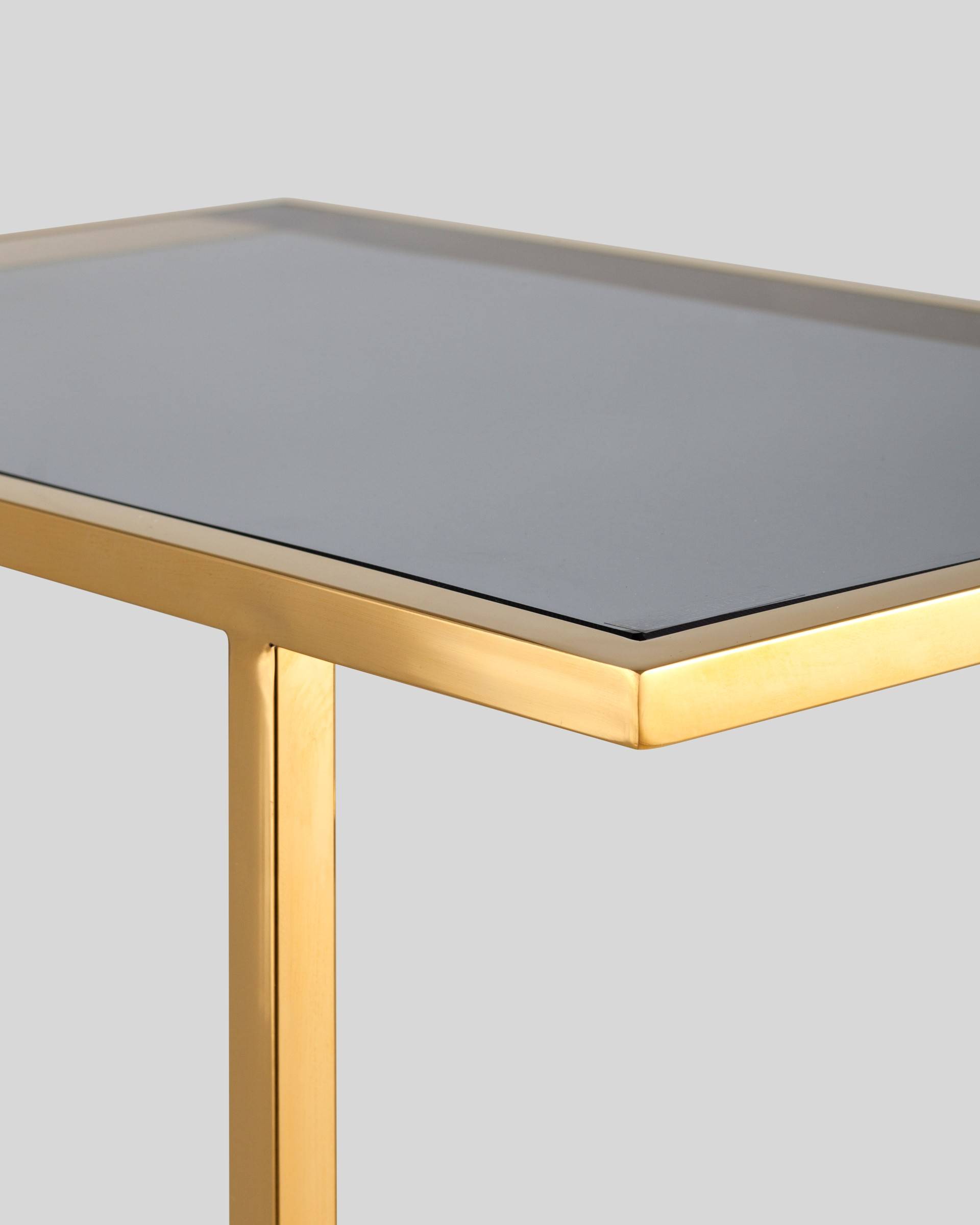 Журнальный столик 50*32 БОСТОН стекло smoke сталь золото — изображение 5