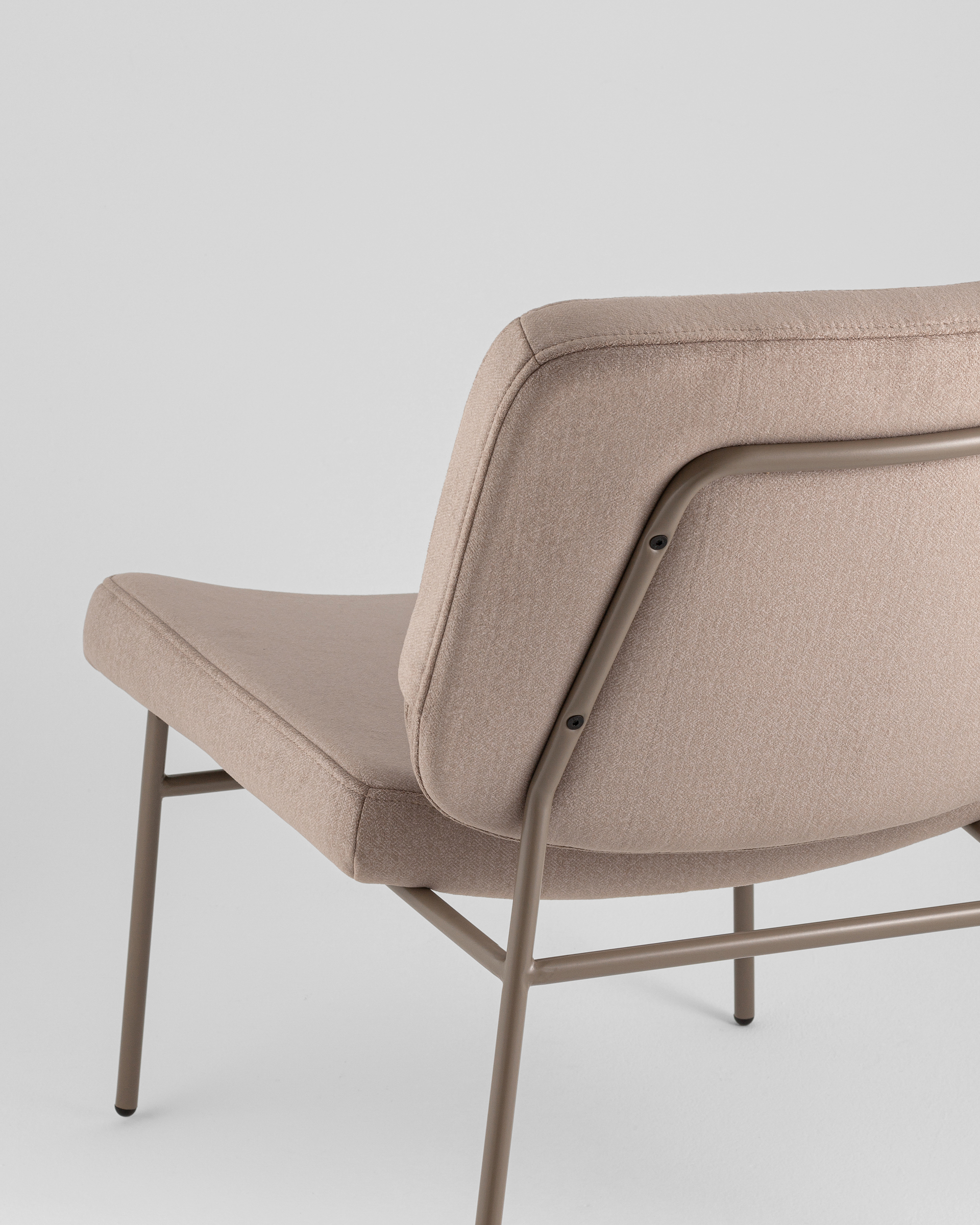 Кресло Эбигейл велюр бежевый, каркас бежево-серый — изображение 7