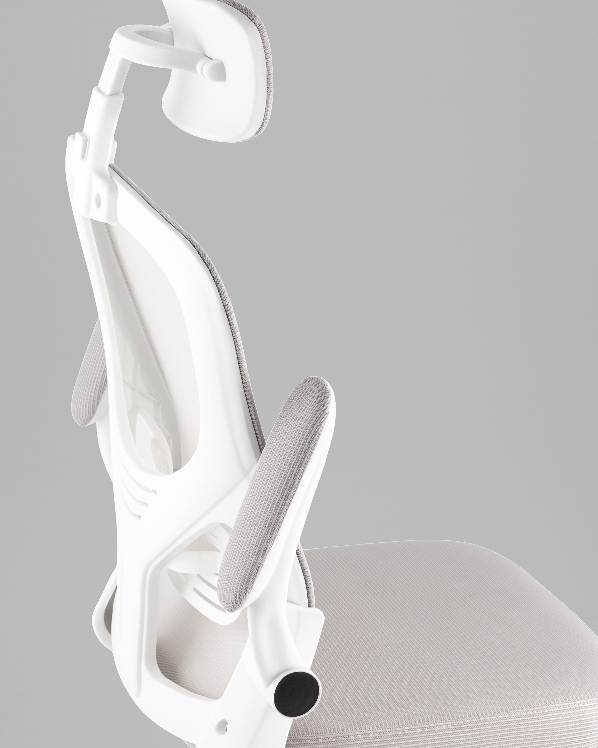 Кресло офисное TopChairs Core серый с подголовником пластик белый — изображение 8